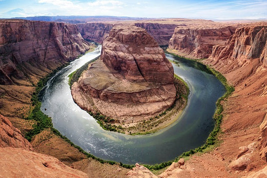 Top 5 Cars to Drive in Arizona: From the Desert to the Highways